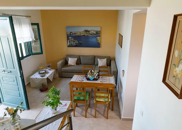 House Myrtos