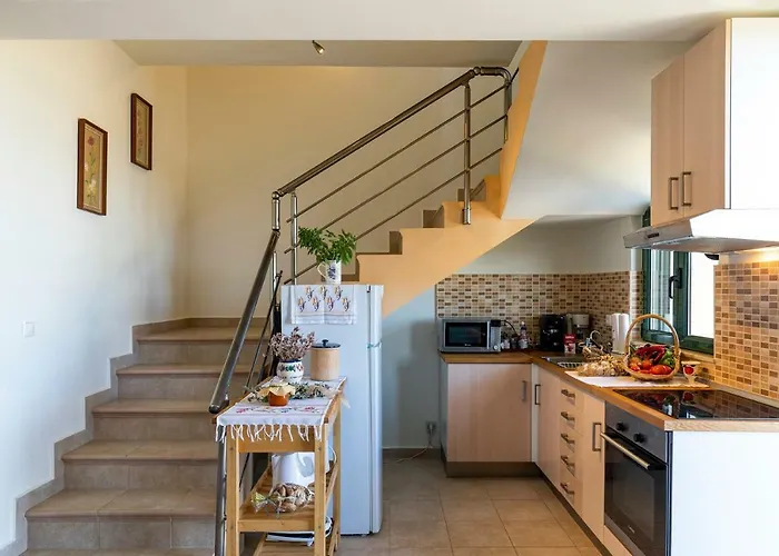 House Myrtos